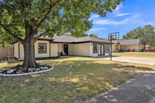 416 Ferenz Ave, Crowley, TX 76036 - Photo 9