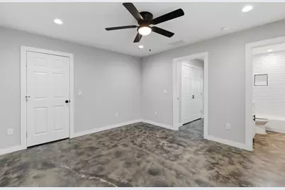 612 W Coffin Street, Denison, TX 75020 - Photo 17