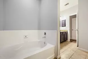 2800 Keller Springs Rd, Carrollton, TX 75006 - Photo 17