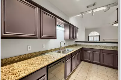 2800 Keller Springs Road #4C, Carrollton, TX 75006 - Photo 11