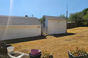 1405 West St, McKinney, TX 75069 - Photo 5