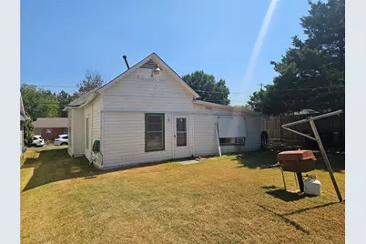 1405 West Street, McKinney, TX 75069 - Photo 3