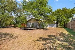 6817 Simmons Rd, North Richland Hills, TX 76182 - Photo 17