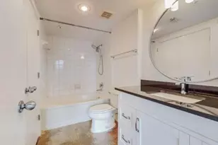 2502 Live Oak St, Dallas, TX 75204 - Photo 9