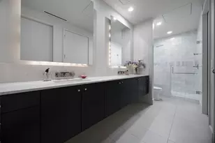 2408 Victory Park Ln, Dallas, TX 75219 - Photo 25