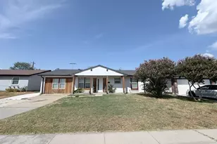 701 Sweetbriar, Lewisville, TX 75067 - Photo 3