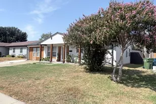 701 Sweetbriar, Lewisville, TX 75067 - Photo 5