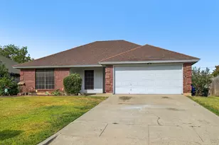 609 Ruth Dr, Kennedale, TX 76060 - Photo 3