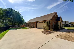 101 Lighthouse Ln, Mabank, TX 75143 - Photo 37