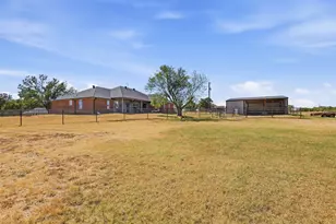 2978 Harwell Lake Rd, Weatherford, TX 76088 - Photo 29