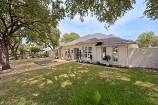 16810 Deer Park Dr, Dallas, TX 75248 - Photo 3