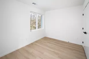 4811 Denton Dr, Dallas, TX 75219 - Photo 23
