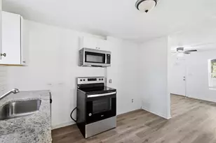 1916 Liberty St, Bonham, TX 75418 - Photo 5