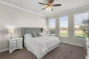 2805 Lakeside Dr, Aubrey, TX 76227 - Photo 9
