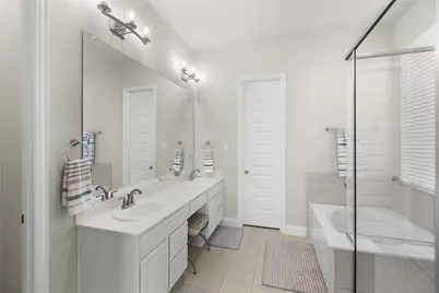 2805 Lakeside Drive, Aubrey, TX 76227 - Photo 11