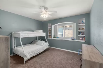 2805 Lakeside Drive, Aubrey, TX 76227 - Photo 17