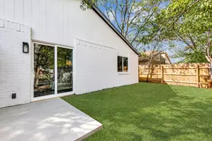 9451 Culberson St, Dallas, TX 75227 - Photo 23