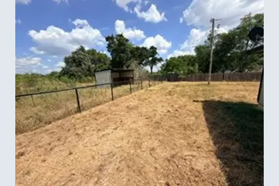 1223 Yowell Road, Whitesboro, TX 76273 - Photo 19
