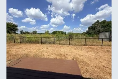 1223 Yowell Road, Whitesboro, TX 76273 - Photo 17