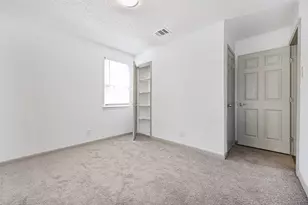 3411 Ashcroft Ct, Irving, TX 75062 - Photo 19