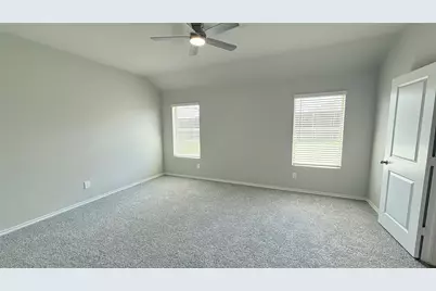 1033 Foxburg Drive, Fort Worth, TX 76179 - Photo 9