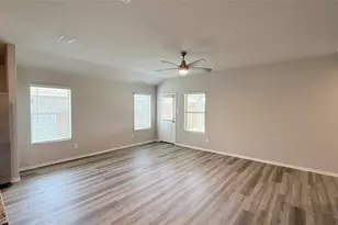 1033 Foxburg Dr, Fort Worth, TX 76179 - Photo 5