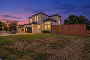 1846 McBroom St, Dallas, TX 75212 - Photo 3