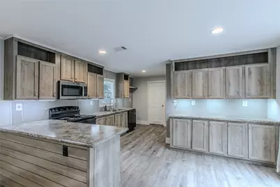 6612 Timberhaven Court, Granbury, TX 76049 - Photo 11