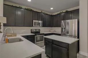 4537 Red Robin Ct, Fort Worth, TX 76244 - Photo 5