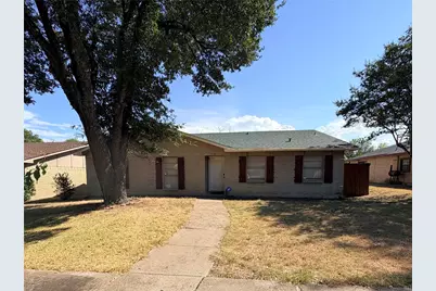 7116 Chinaberry Road, Dallas, TX 75249 - Photo 1
