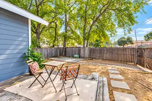 1123 Ballard Ave, Dallas, TX 75208 - Photo 19