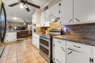 120 N 15th Avenue, Munday, TX 76371 - Photo 11