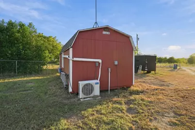 1206 Toby Street, Alvarado, TX 76009 - Photo 11