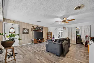 3320 Shorewood Dr, Mesquite, TX 75150 - Photo 3