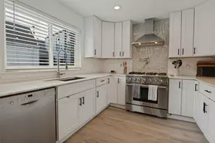 3811 Eaton Dr, Dallas, TX 75220 - Photo 5