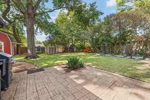 1210 Glenhaven Dr, Cleburne, TX 76033 - Photo 33