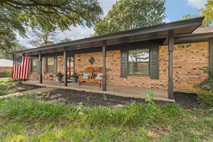 1210 Glenhaven Dr, Cleburne, TX 76033 - Photo 3