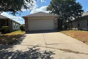 2024 Angel Way, Heartland, TX 75126 - Photo 1