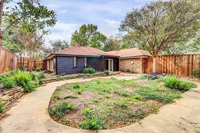 2615 Dove Creek Lane, Carrollton, TX 75006 - Photo 5