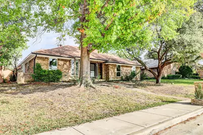 2615 Dove Creek Lane, Carrollton, TX 75006 - Photo 3