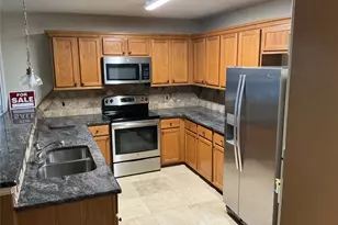 1340 Lake Grove Ln, DeSoto, TX 75115 - Photo 5