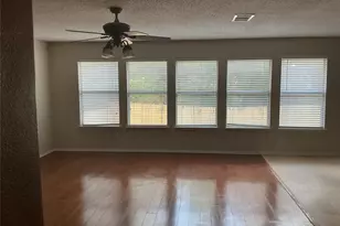 1340 Lake Grove Ln, DeSoto, TX 75115 - Photo 7