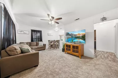 129 Victory Drive, Beverly Hills, TX 76711 - Photo 5