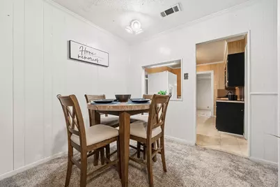 129 Victory Drive, Beverly Hills, TX 76711 - Photo 7