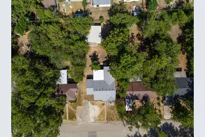 129 Victory Drive, Beverly Hills, TX 76711 - Photo 31