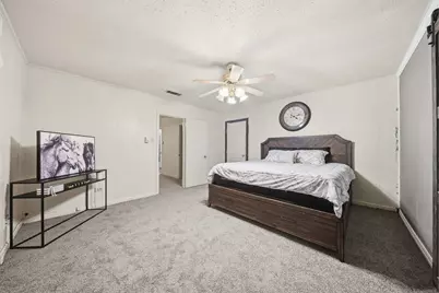 129 Victory Drive, Beverly Hills, TX 76711 - Photo 17