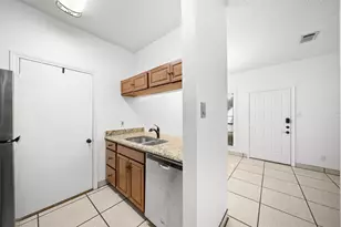 7340 Skillman St, Dallas, TX 75231 - Photo 9