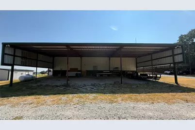 925 Jennings Lane, Azle, TX 76020 - Photo 3