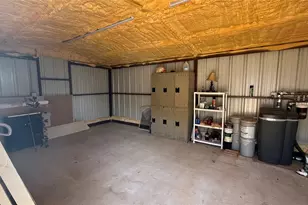 925 Jennings Ln, Azle, TX 76020 - Photo 5