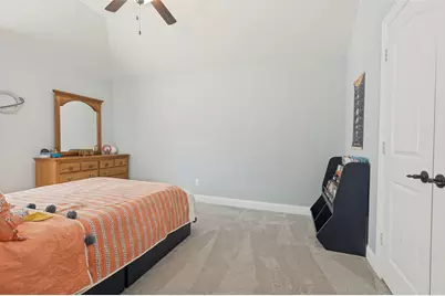 4374 Vineyard Creek Drive, Grapevine, TX 76051 - Photo 23